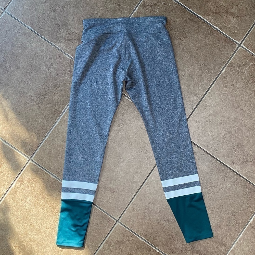 Energie grey and green color block leggings size S